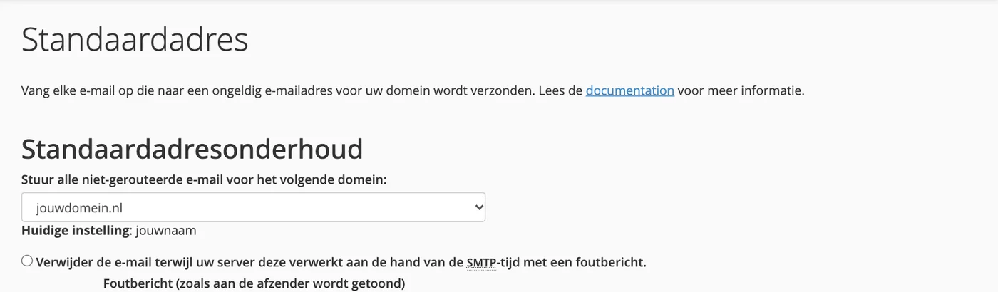 Het standaardadres instellen in cPanel